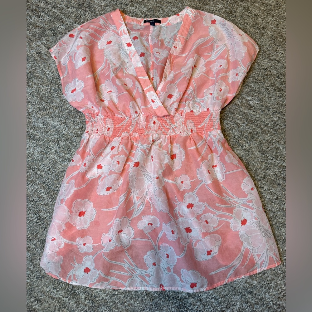 GAP Pink Floral V-Neck Maternity top